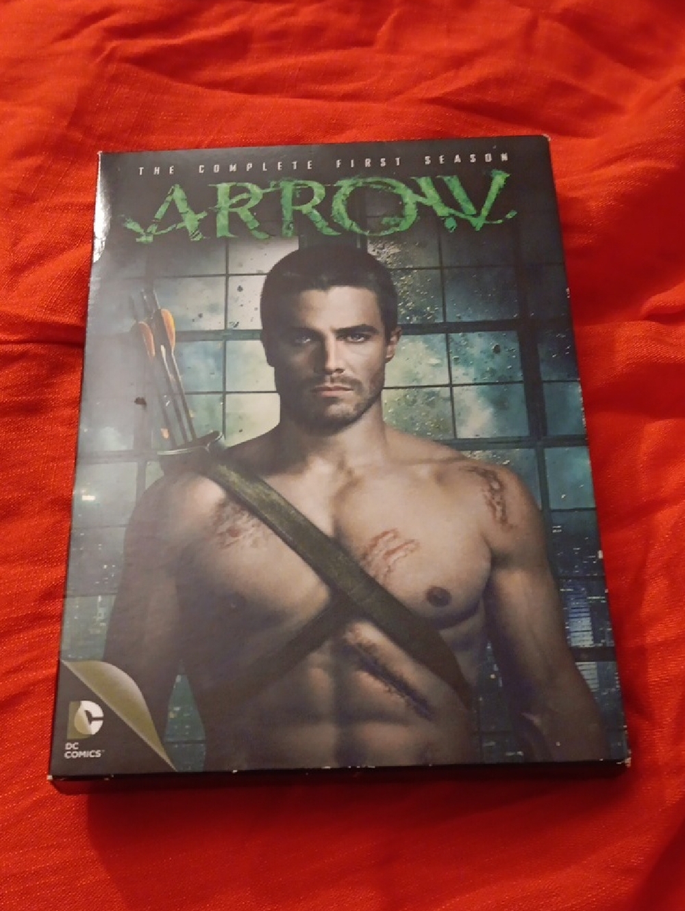 Arrow The Complete First Season  5 DVDs
